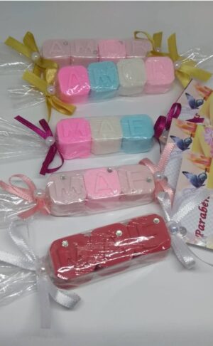 mini sabonetes letrinhas - Imagem 3